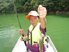 ブラックバス釣り